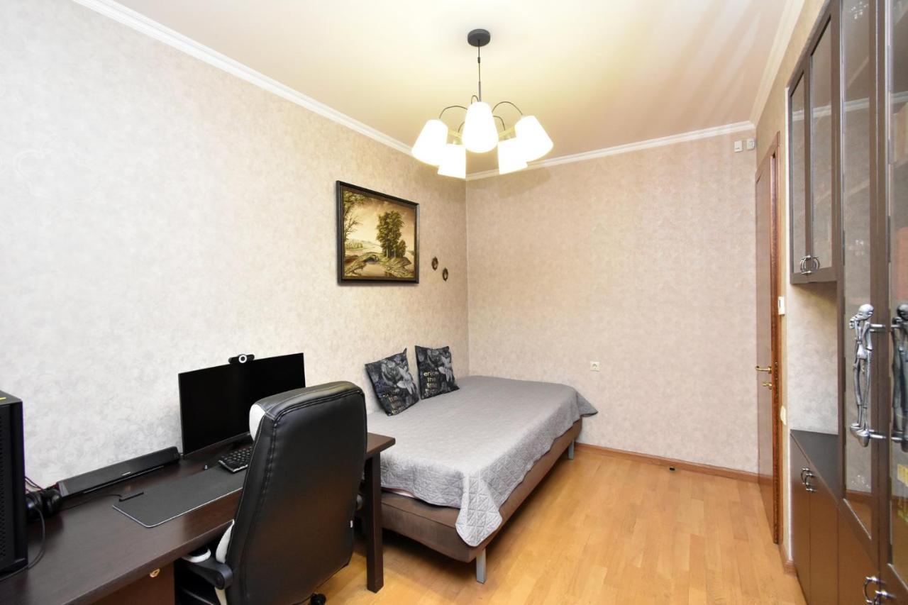 Dos Guest House เยเรวาน ภายนอก รูปภาพ