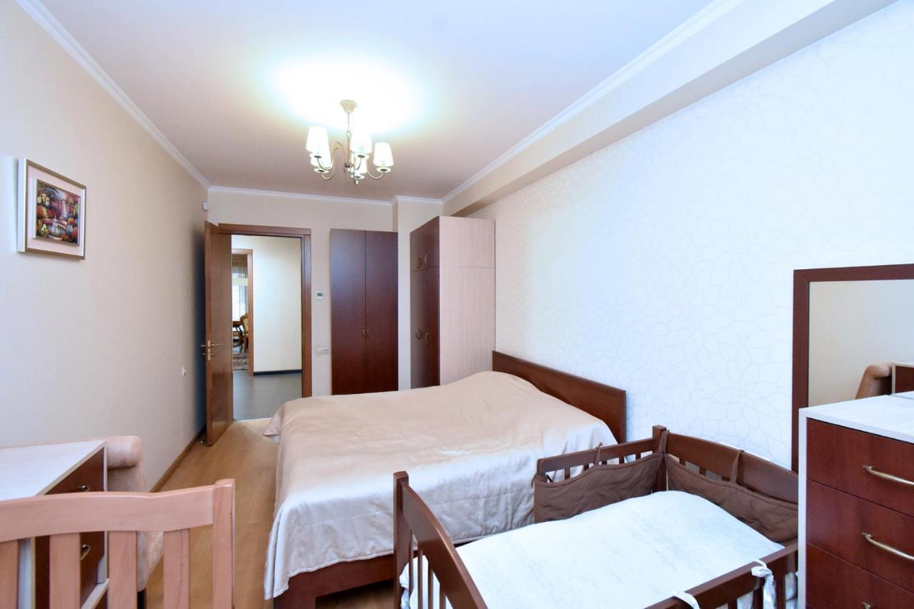 Dos Guest House เยเรวาน ภายนอก รูปภาพ